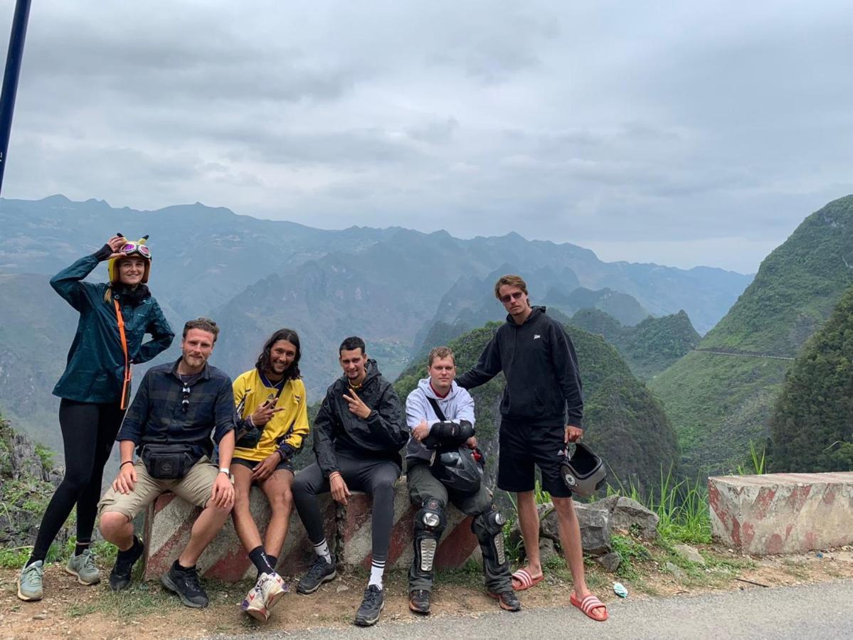 Nhi'S House & Safari -Motorbike Rental-Tour Ha Giang Bagian luar foto