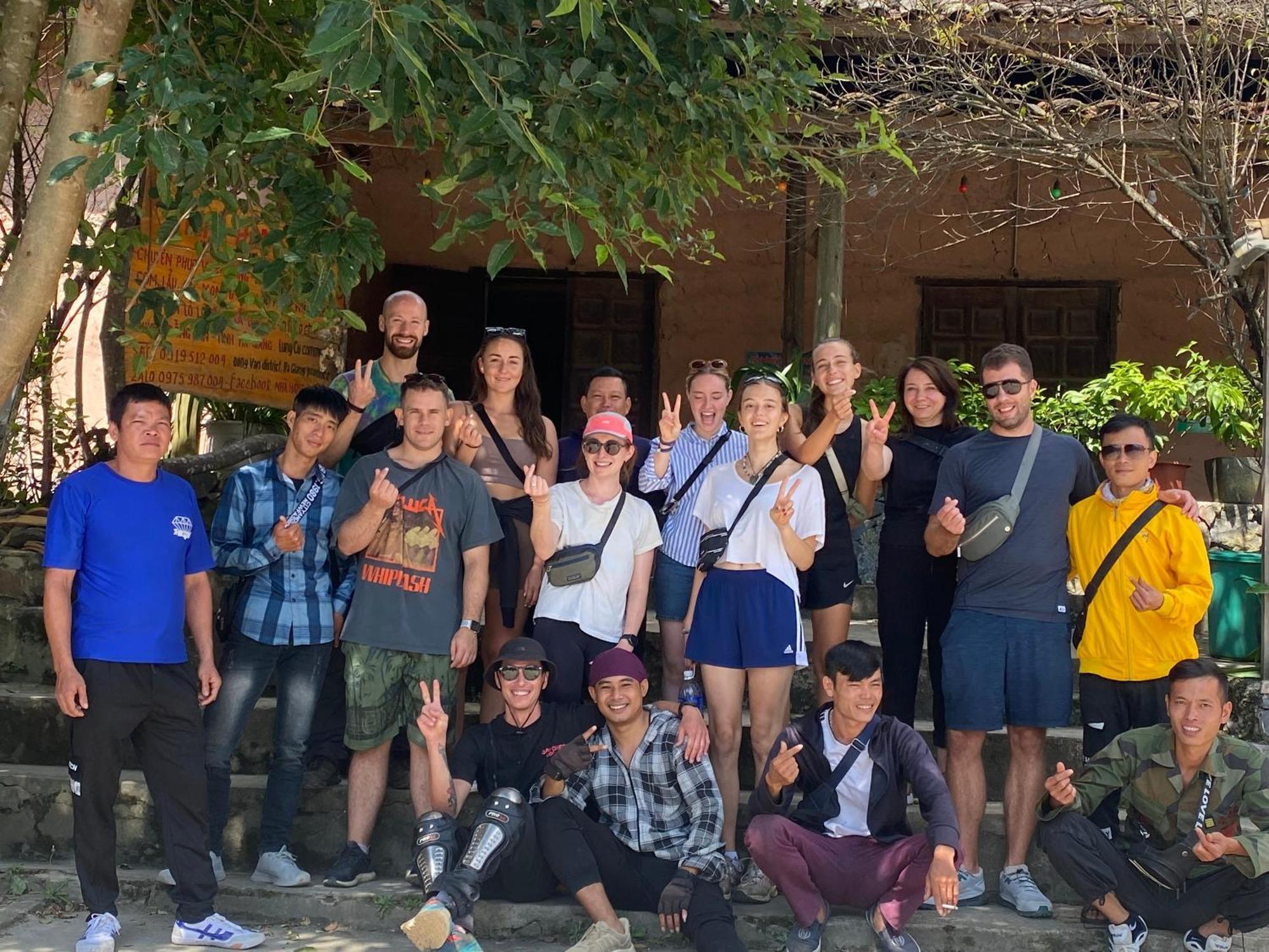 Nhi'S House & Safari -Motorbike Rental-Tour Ha Giang Bagian luar foto
